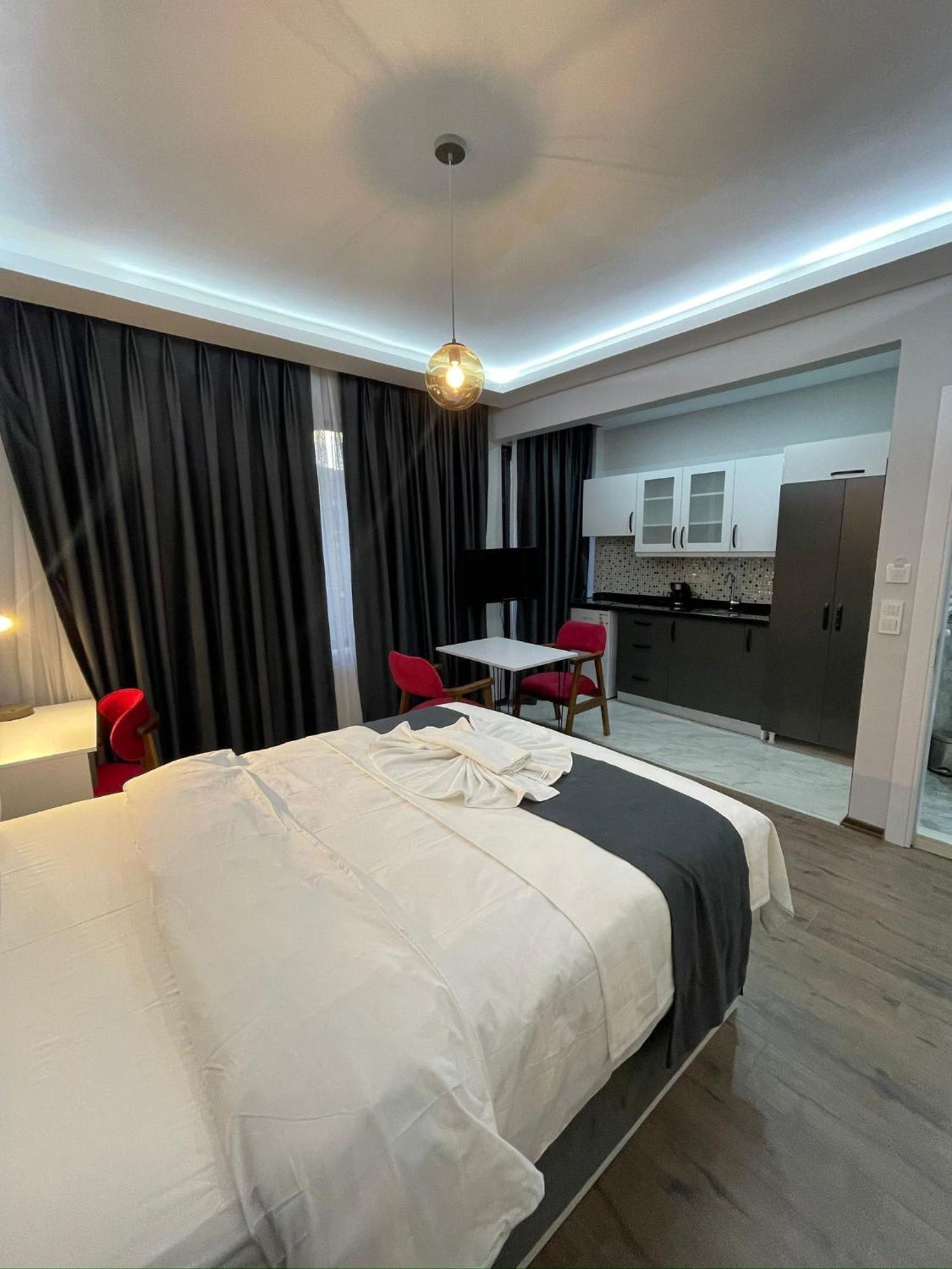Fabesco Suite Istanbul Eksteriør billede